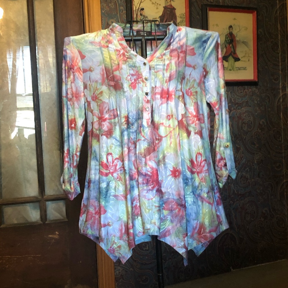 NWT floral blouse size 1X